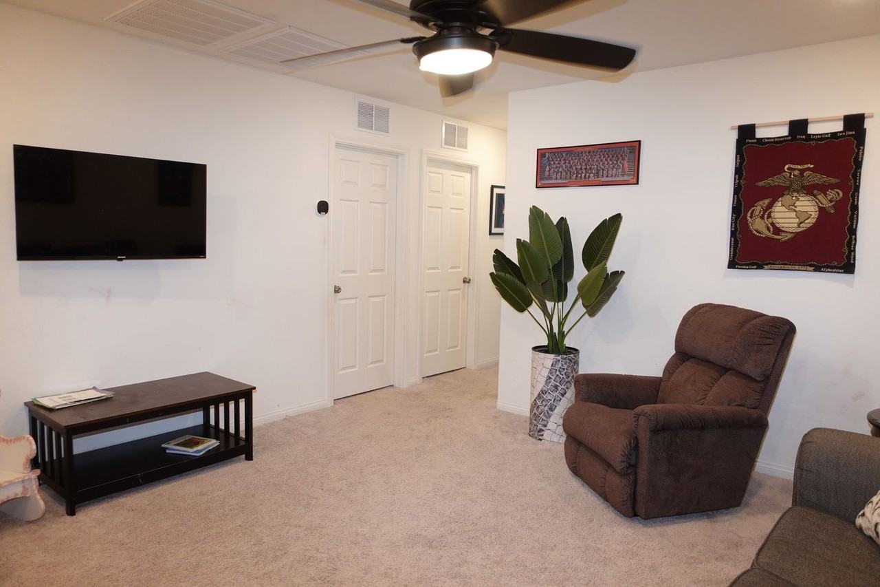 6959 Rancho Park Ct - Photo 4 of 8