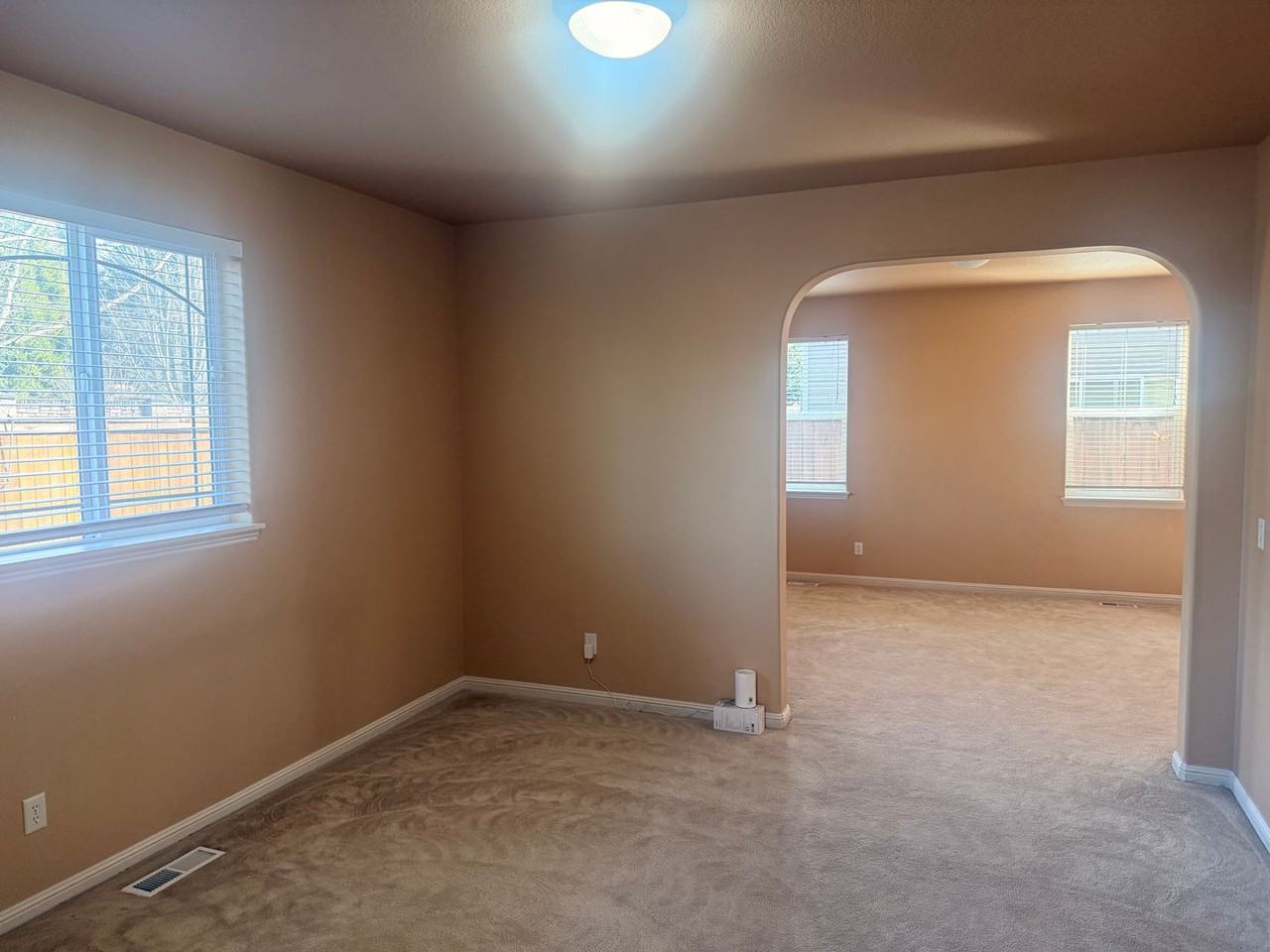 17080 Nw Gables Creek Ln - Photo 4 of 9