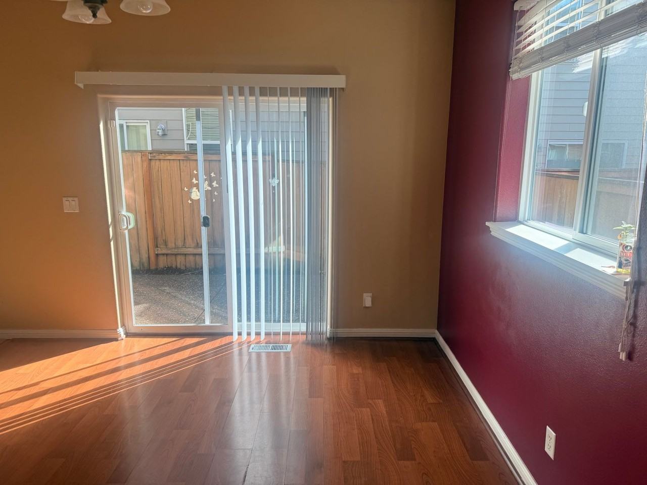 17080 Nw Gables Creek Ln - Photo 5 of 9