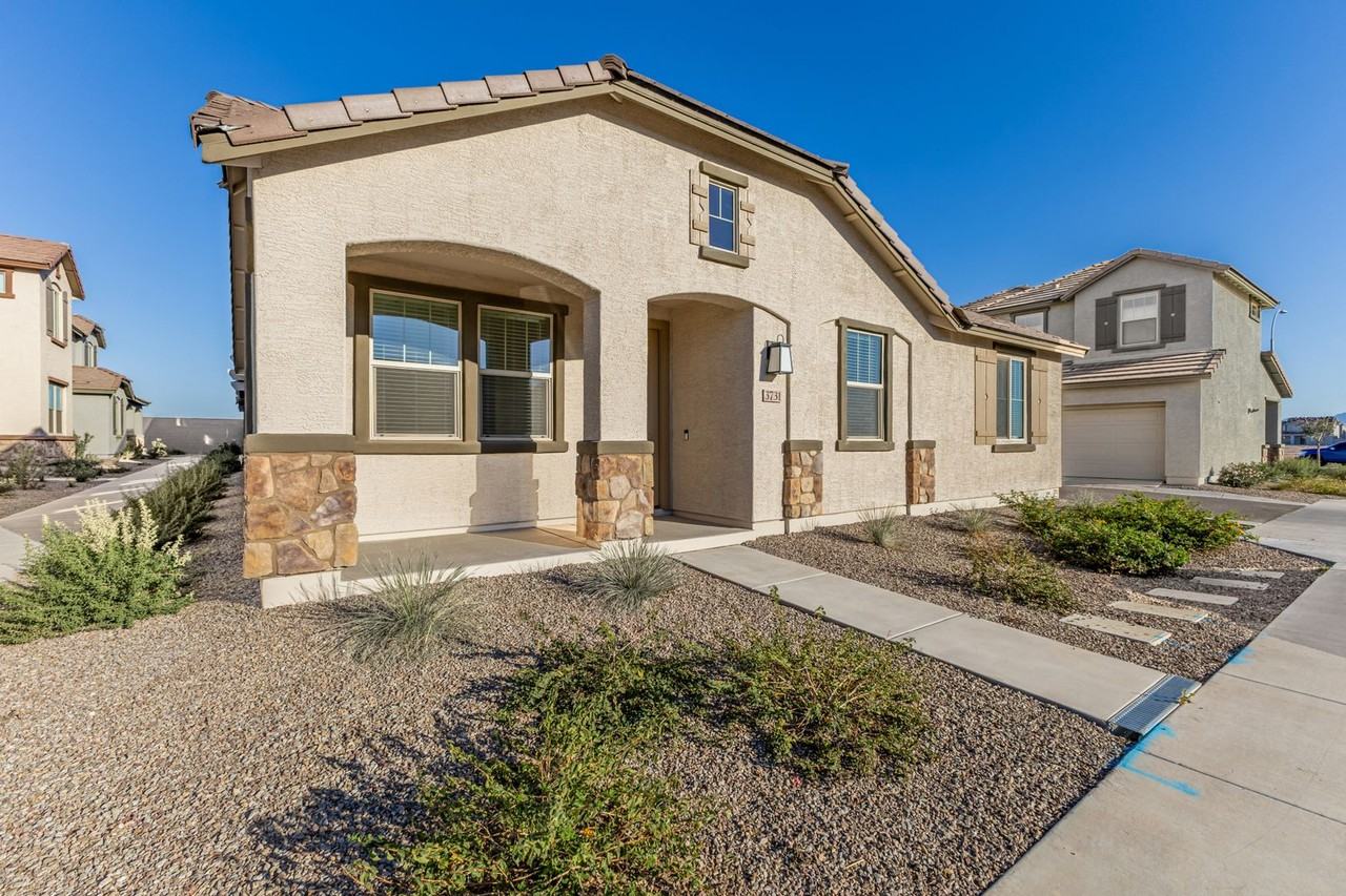 3731 N 99th Dr - Photo 2 of 22