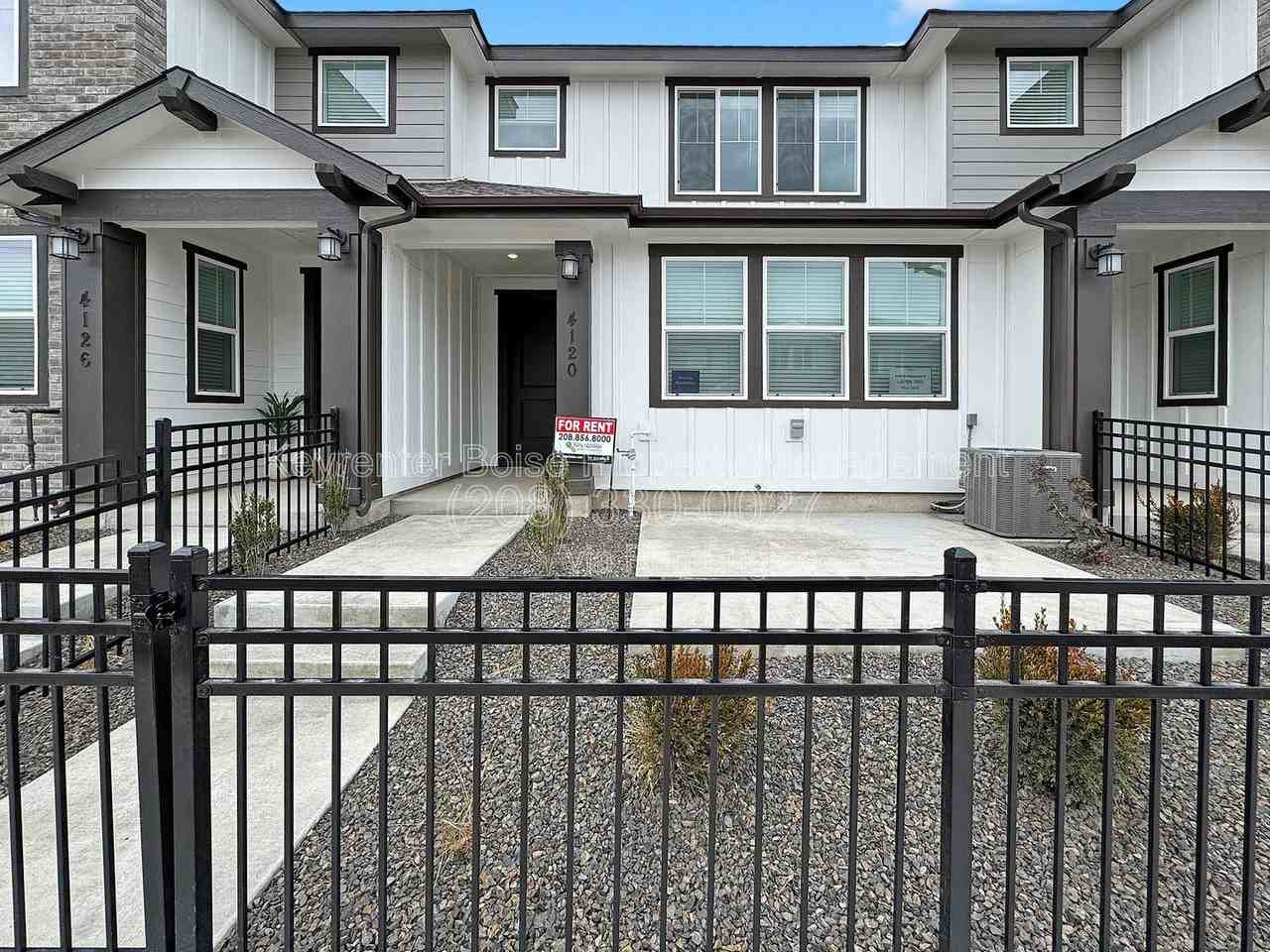 4120 W Perspective St - Photo 2 of 22