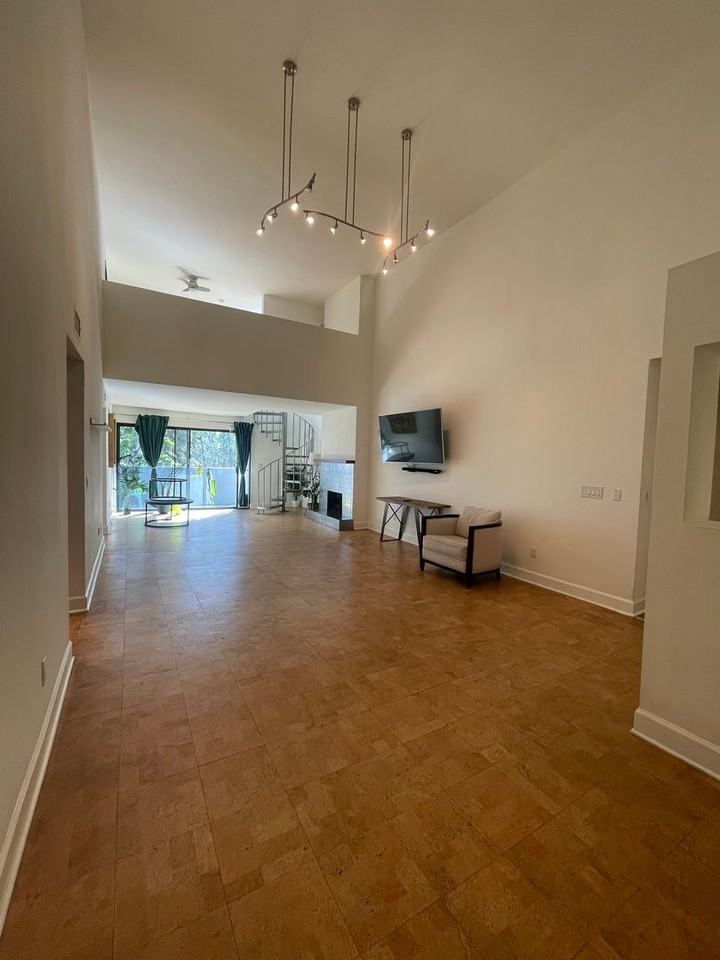 1940 N Highland Ave - Photo 6 of 50