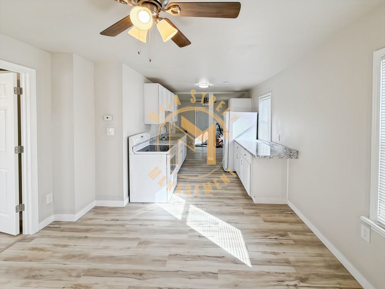 1804 S Memorial Dr - Photo 4 of 10