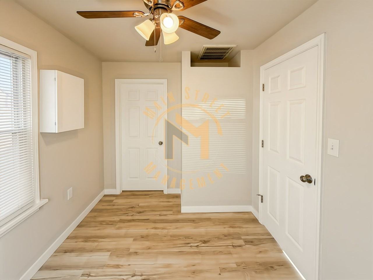 1804 S Memorial Dr - Photo 6 of 10