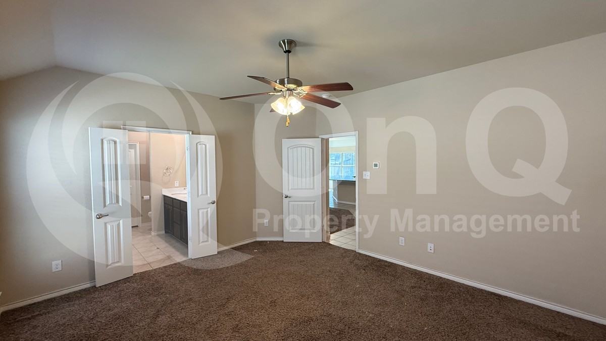 617 Brock Dr - Photo 5 of 12