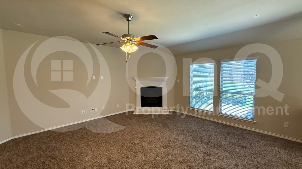 617 Brock Dr - Photo 6 of 12