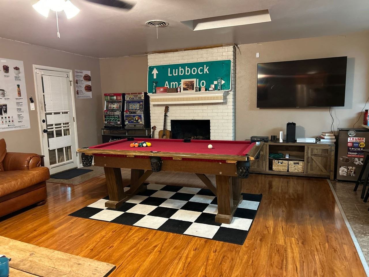 3605 48th St - Photo 2 of 10