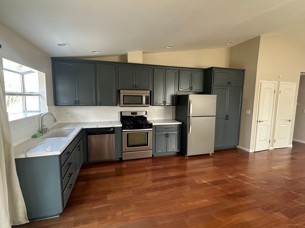 1577 238th St - Photo 5 of 19