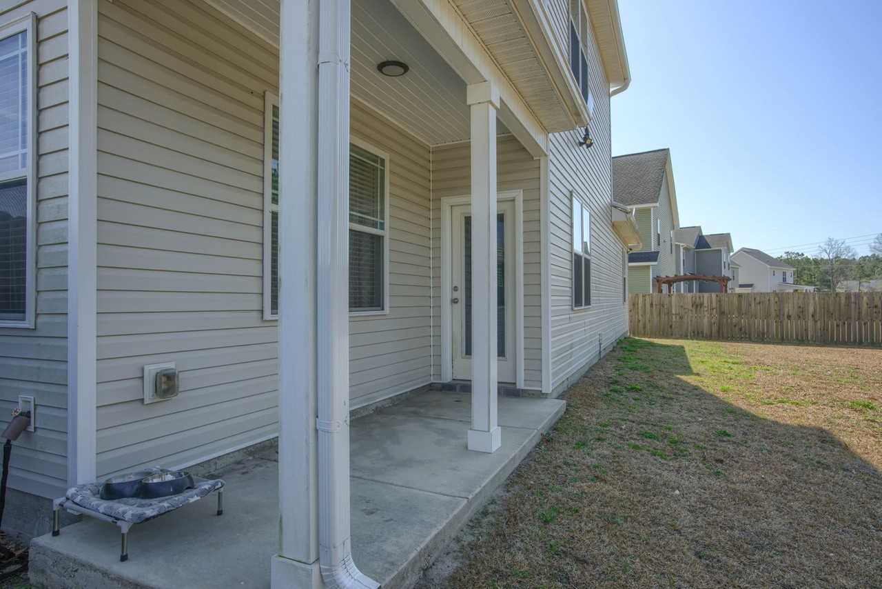 328 Adobe Ln - Photo 3 of 28