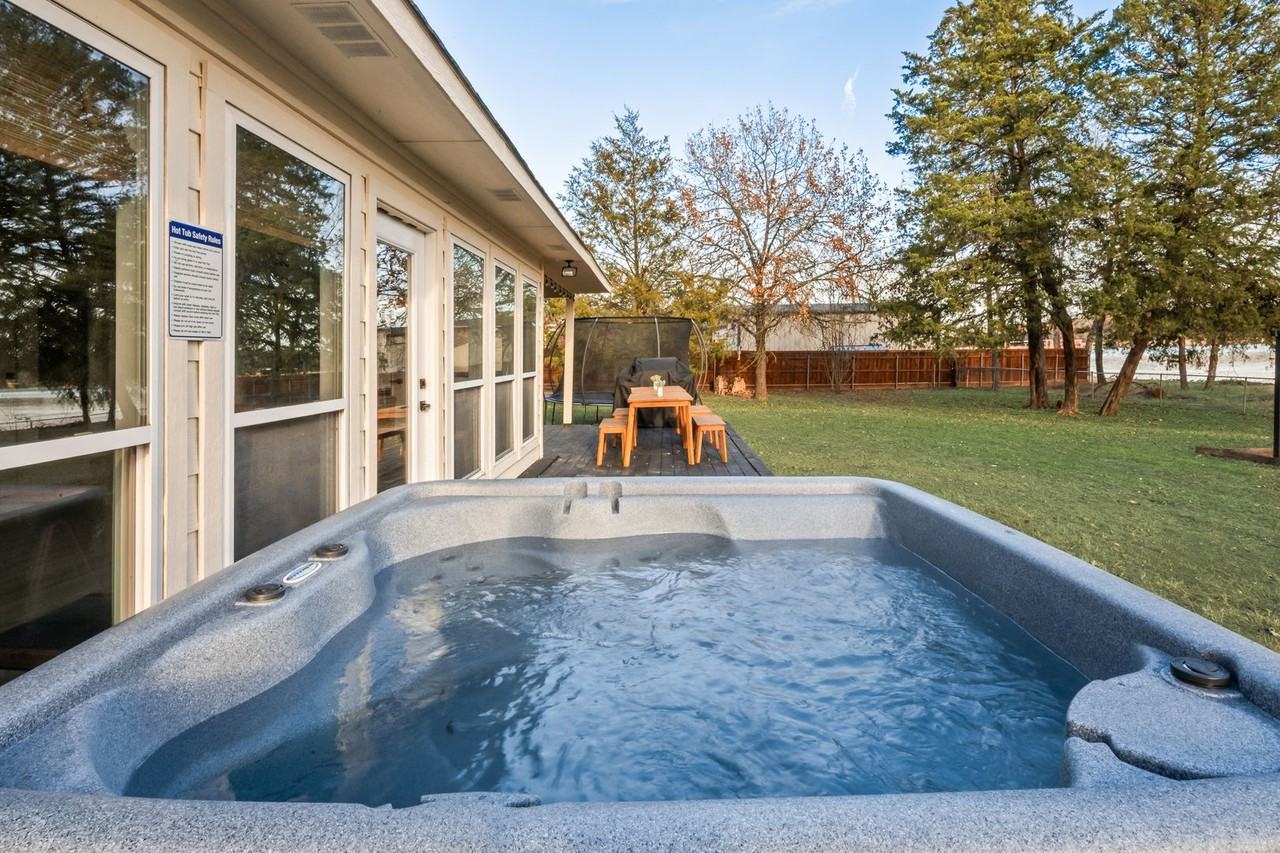 478 Westshore Dr - Photo 3 of 41