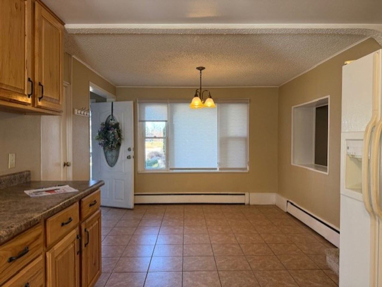 3611 Dillon Ave - Photo 4 of 35