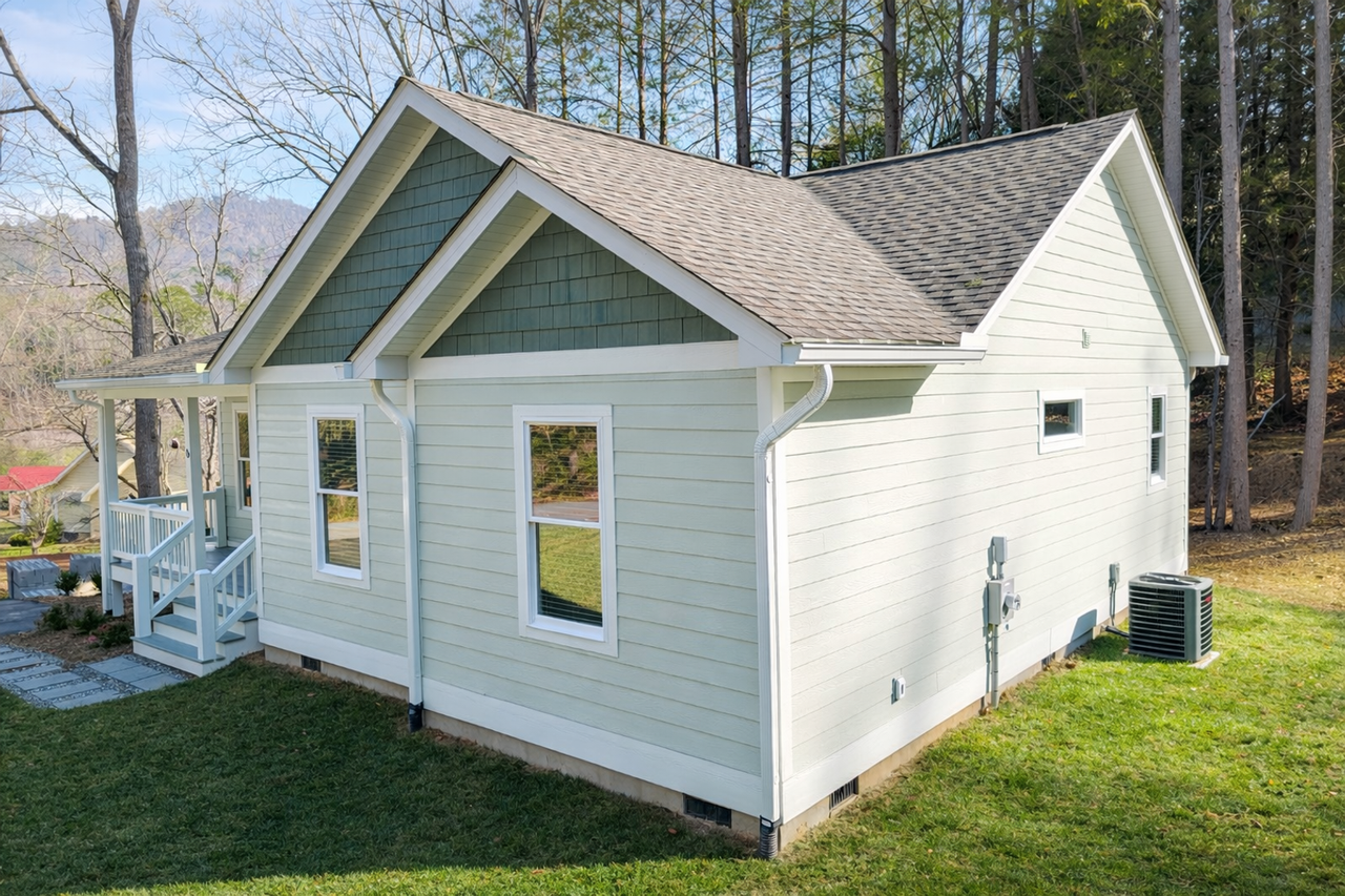 6 Beaverdam Knoll Rd - Photo 2 of 17