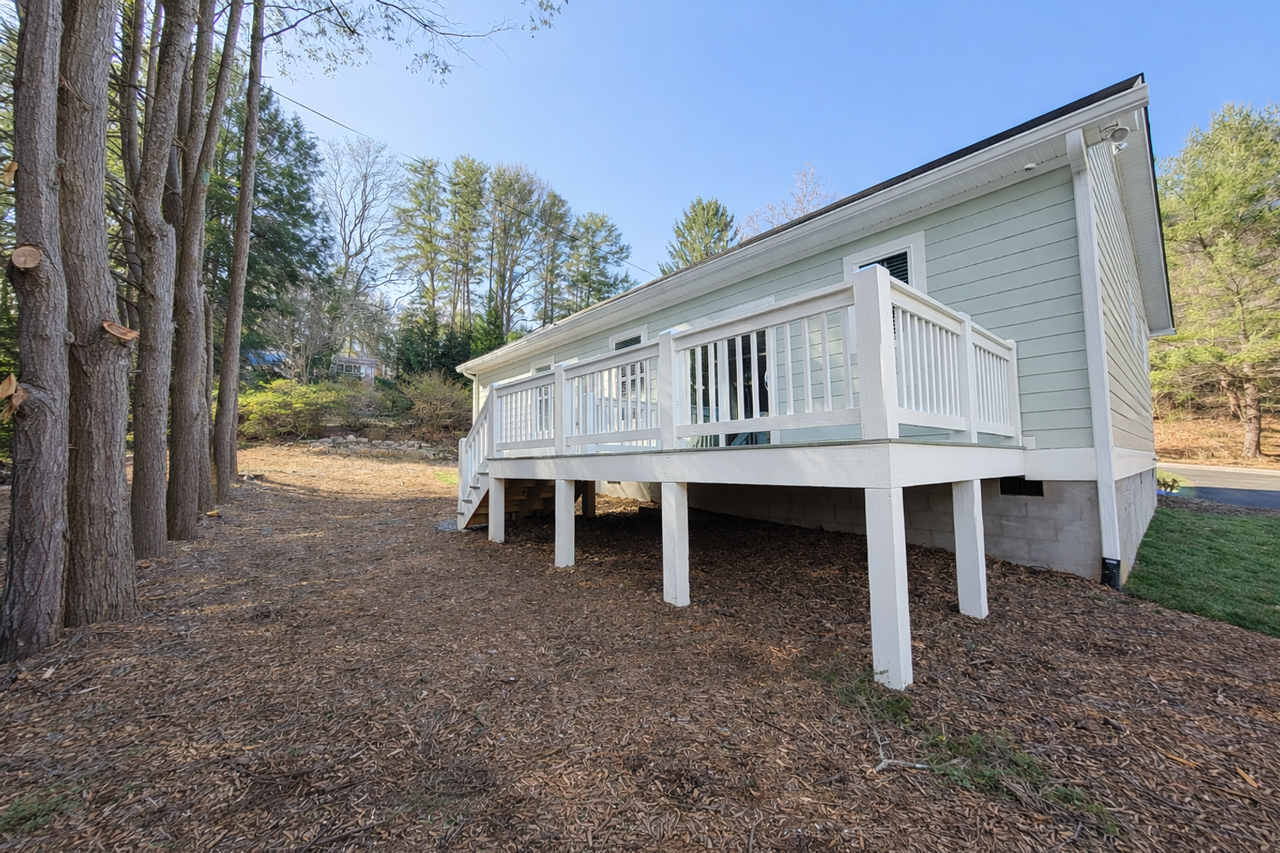 6 Beaverdam Knoll Rd - Photo 3 of 17