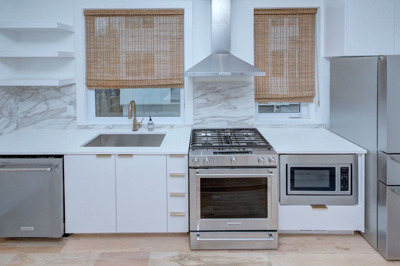 2737 Shenandoah Ave - Photo 7 of 33