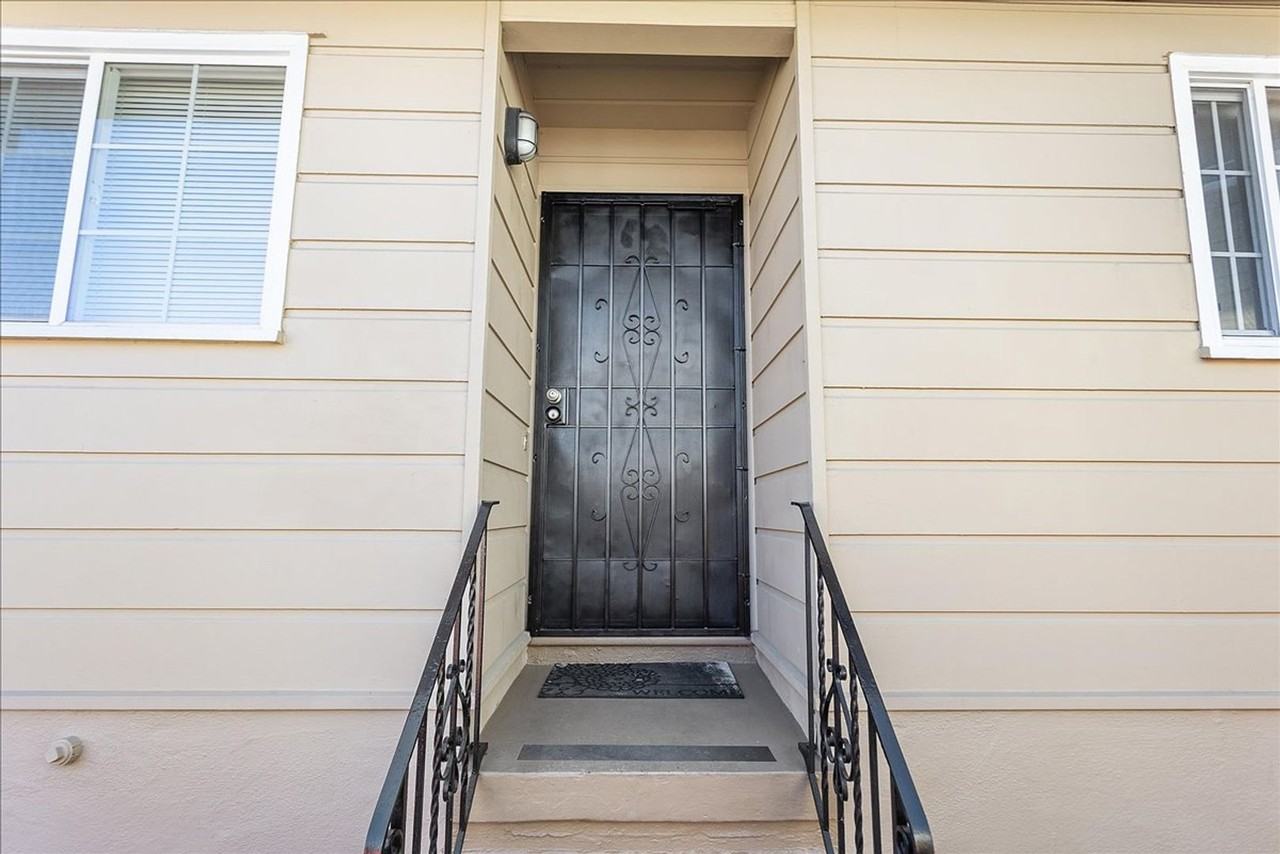 2033 High St - Photo 4 of 18