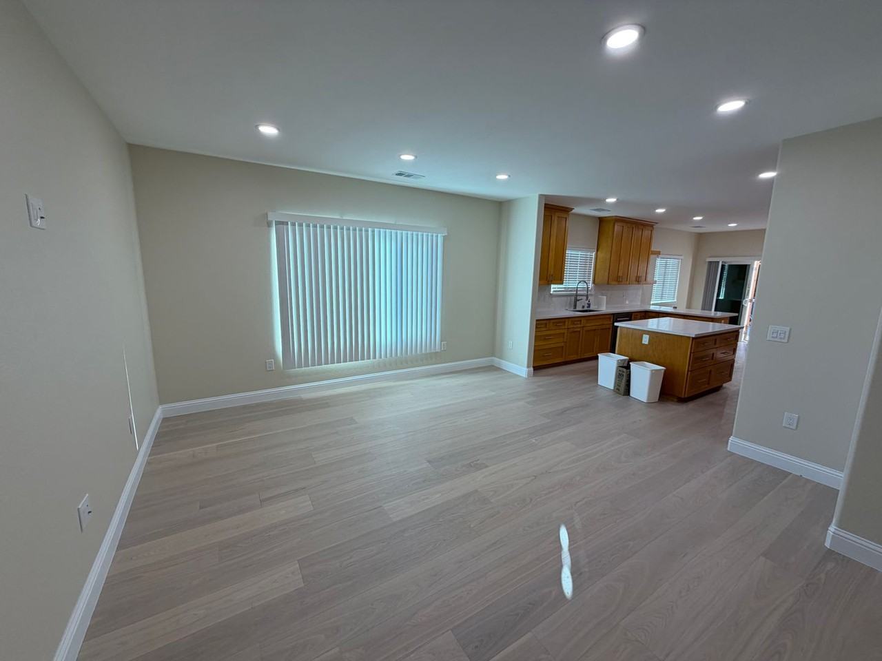 985 Williams St. - Photo 6 of 26