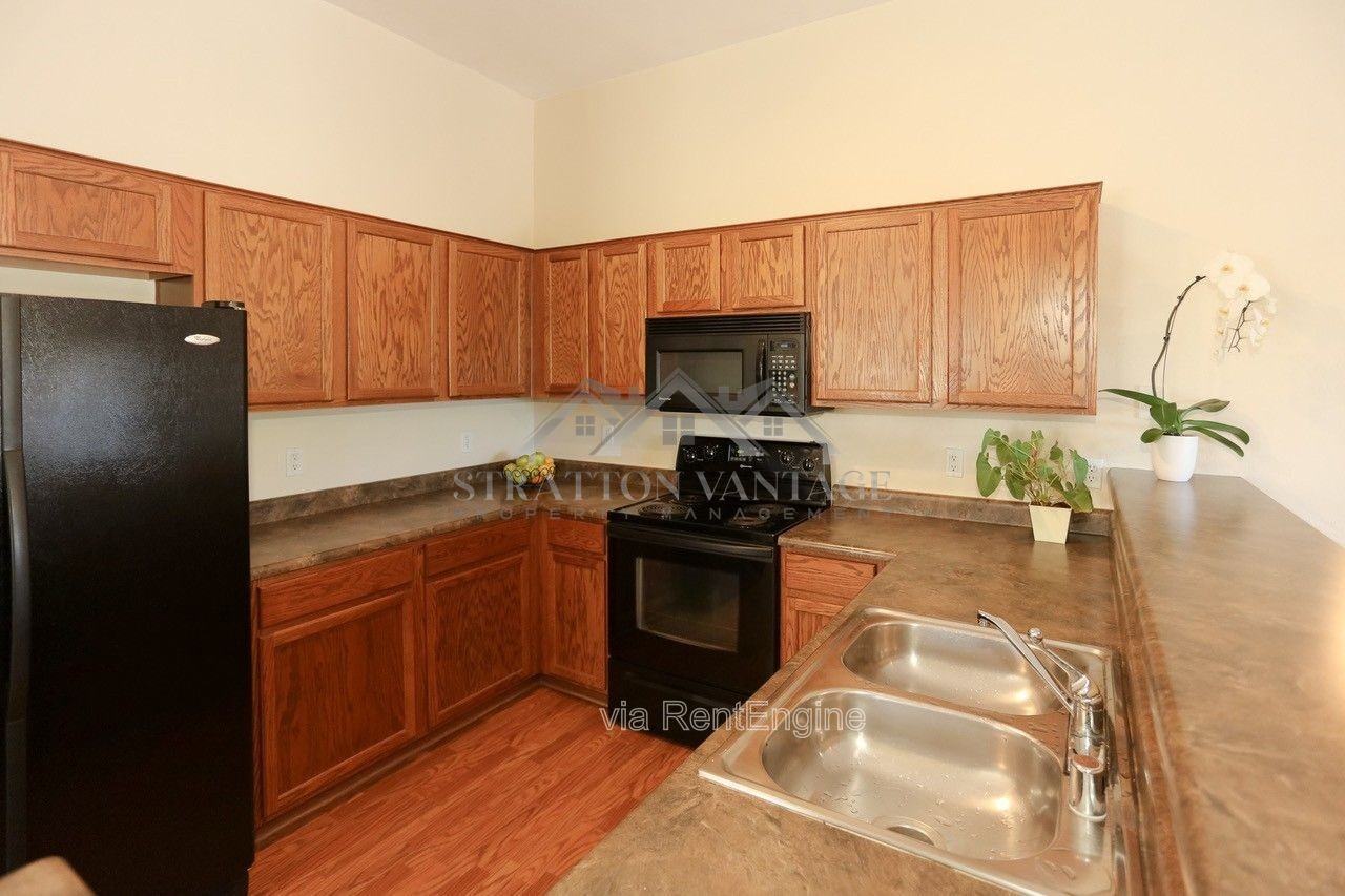 2250 E Deer Valley Rd #44 - Photo 7 of 29