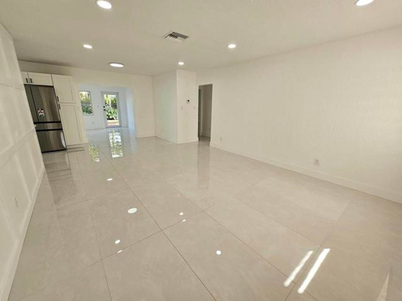 7304 Westwood Dr - Photo 2 of 11