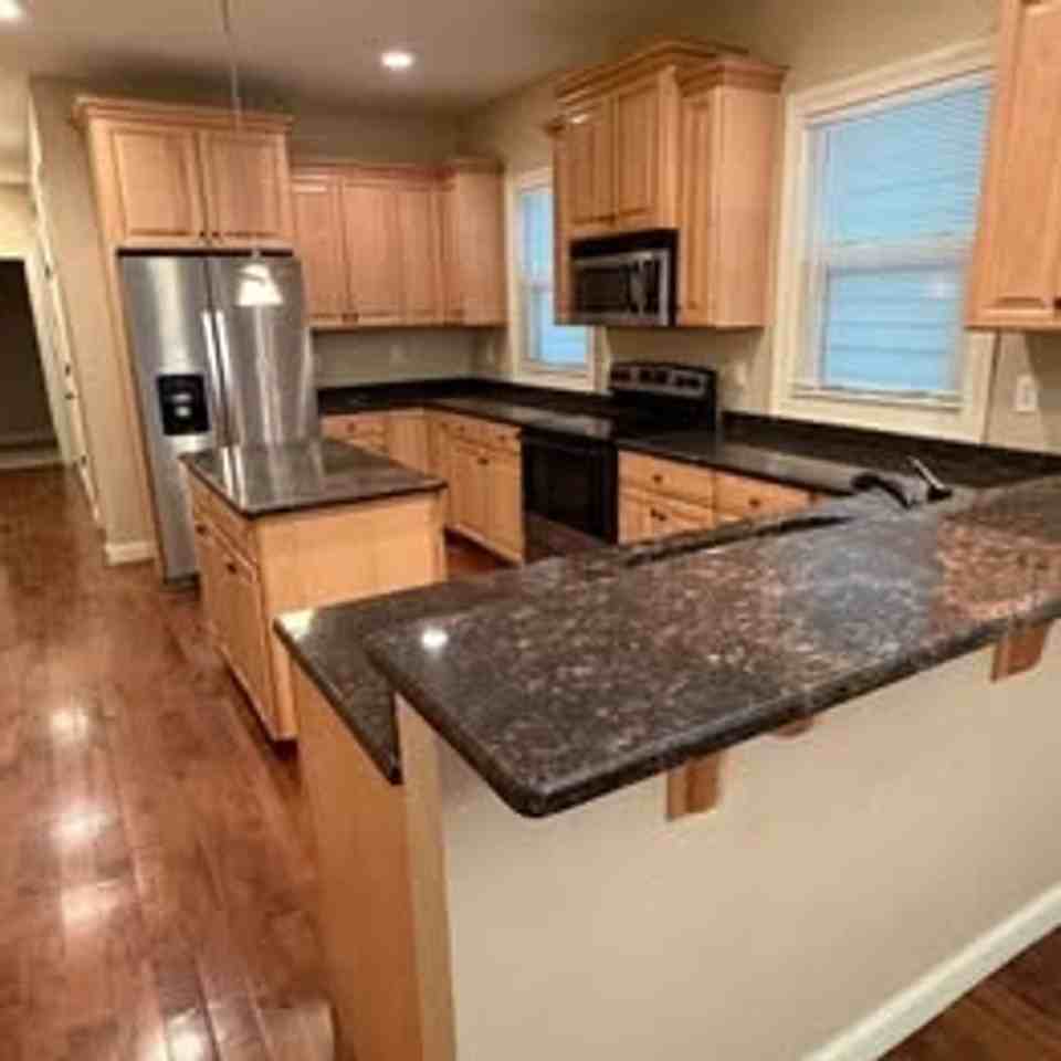 2010 N Buffum St - Photo 7 of 17