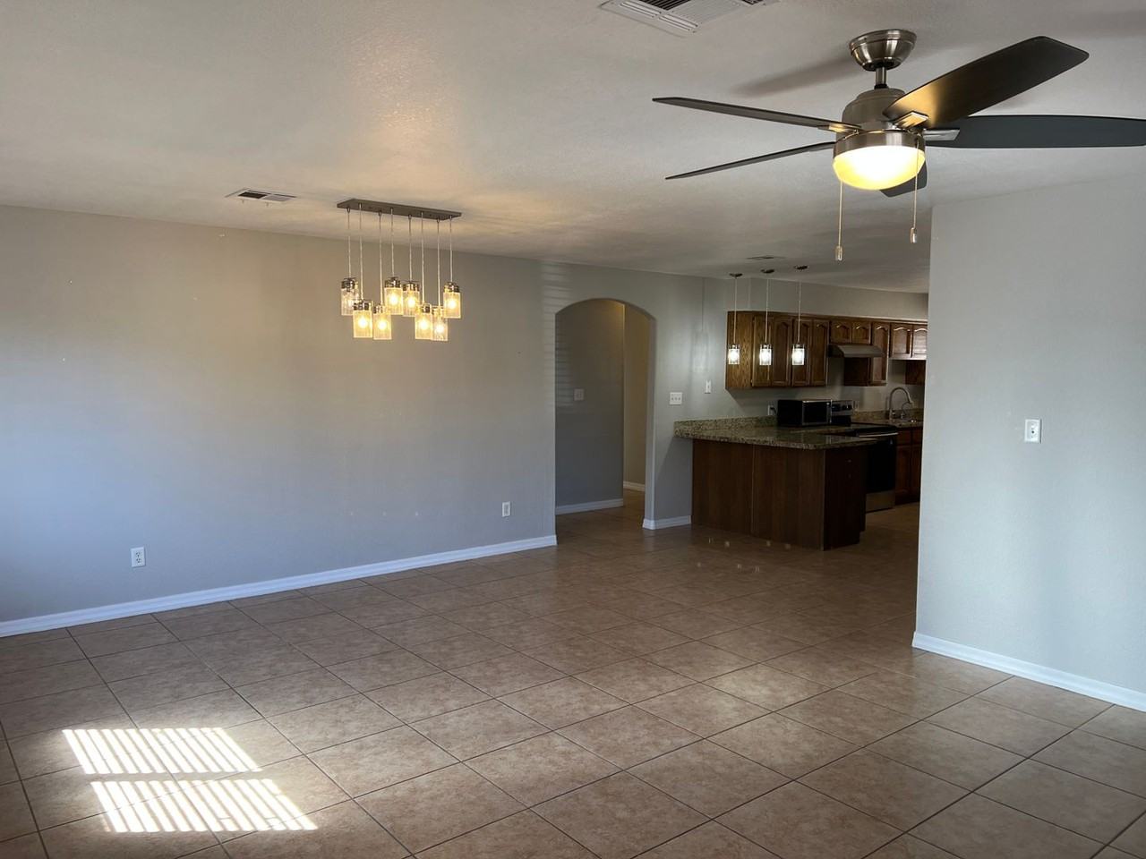 1407 N Daniela Ave - Photo 2 of 20