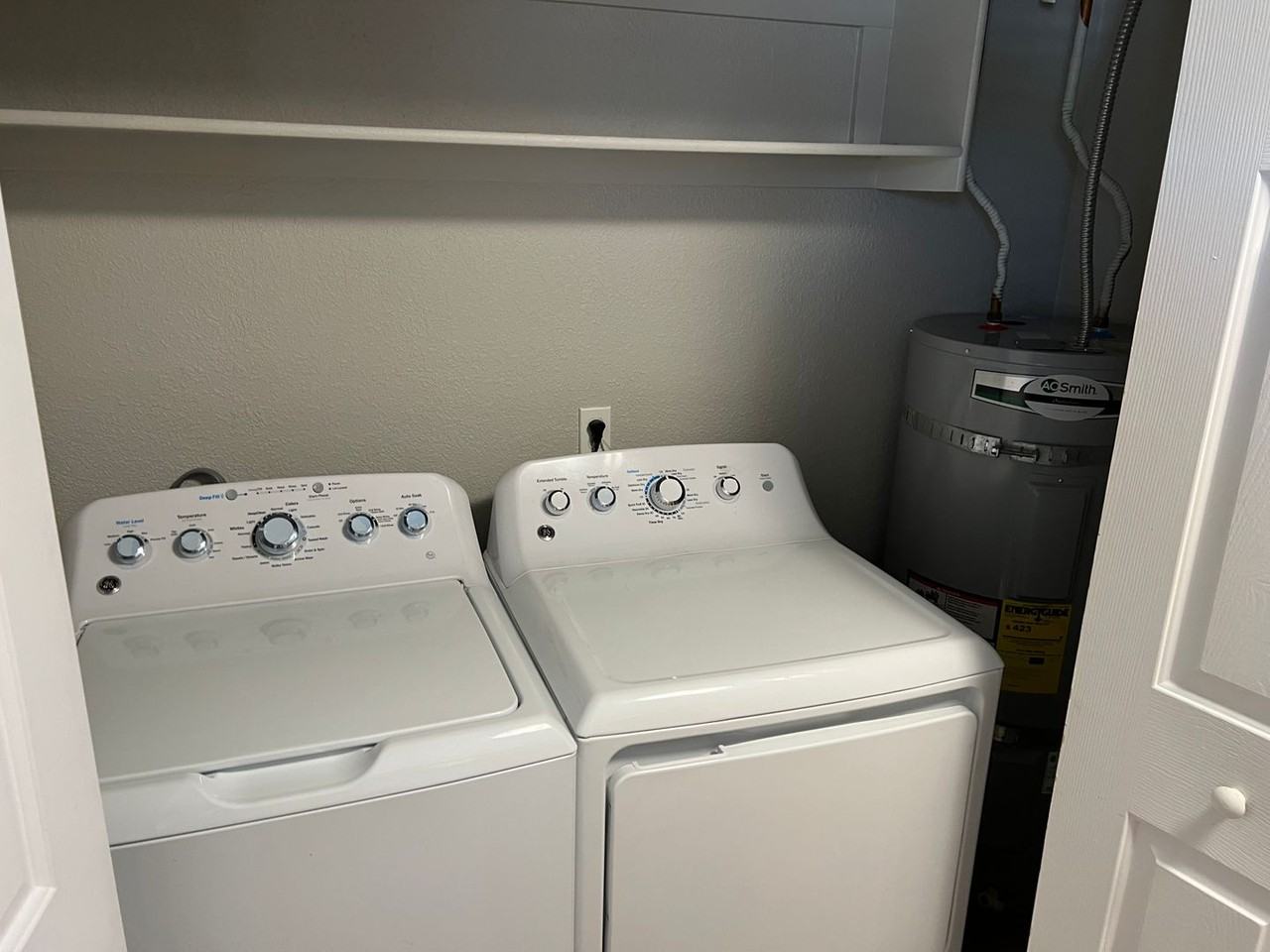 1407 N Daniela Ave - Photo 6 of 20