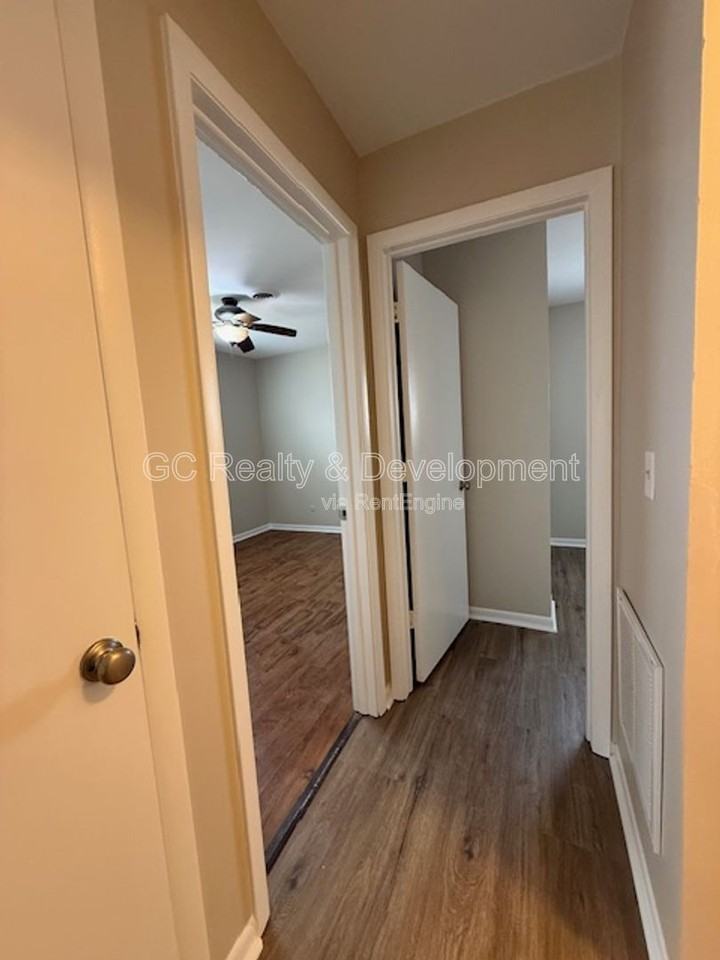 510 W Kendall Dr #A - Photo 5 of 15