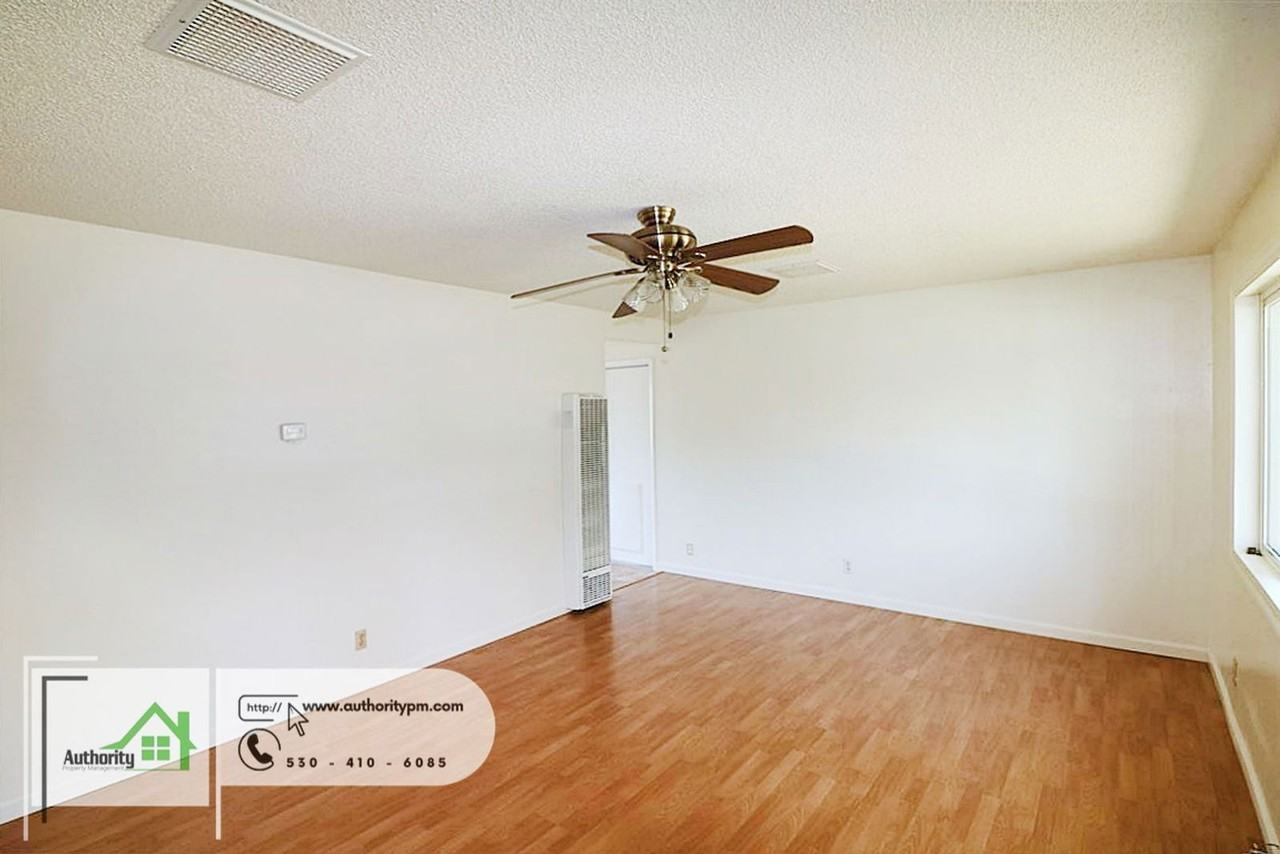 2121 Deimos Ct - Photo 5 of 14