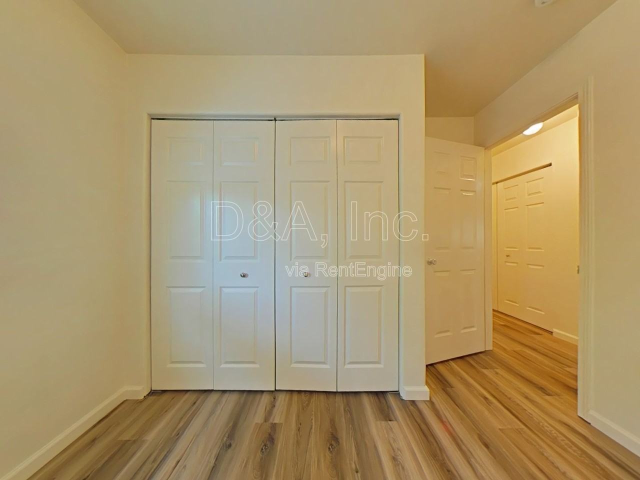 415 Se Mayberry Ave - Photo 6 of 11