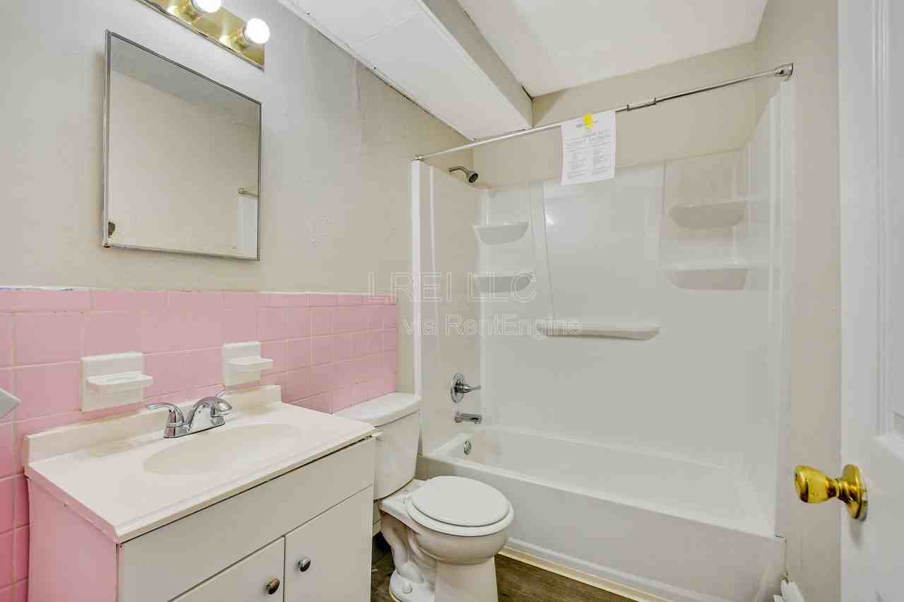 113 Poplar Level Ct #113 - Photo 6 of 9