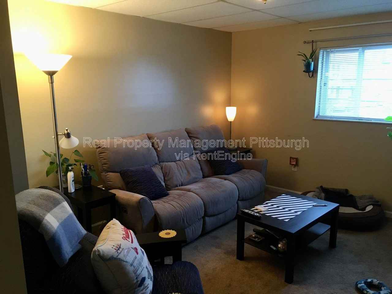 606 S Mathilda St #2 - Photo 2 of 16