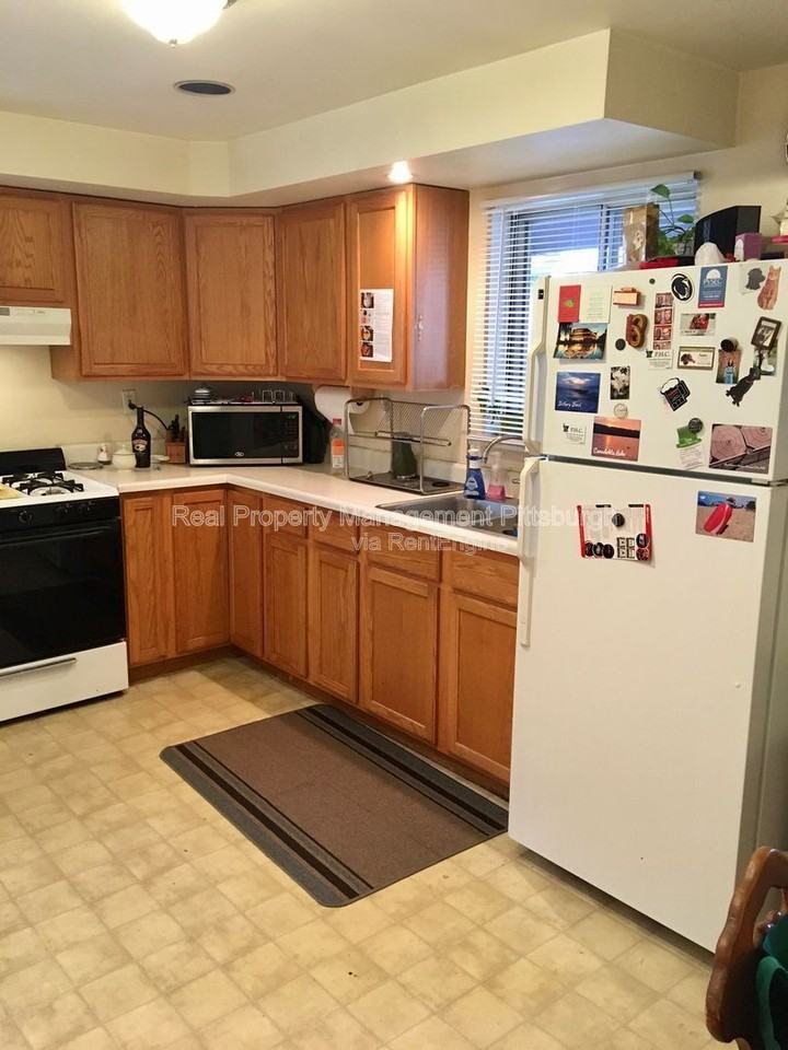 606 S Mathilda St #2 - Photo 6 of 16