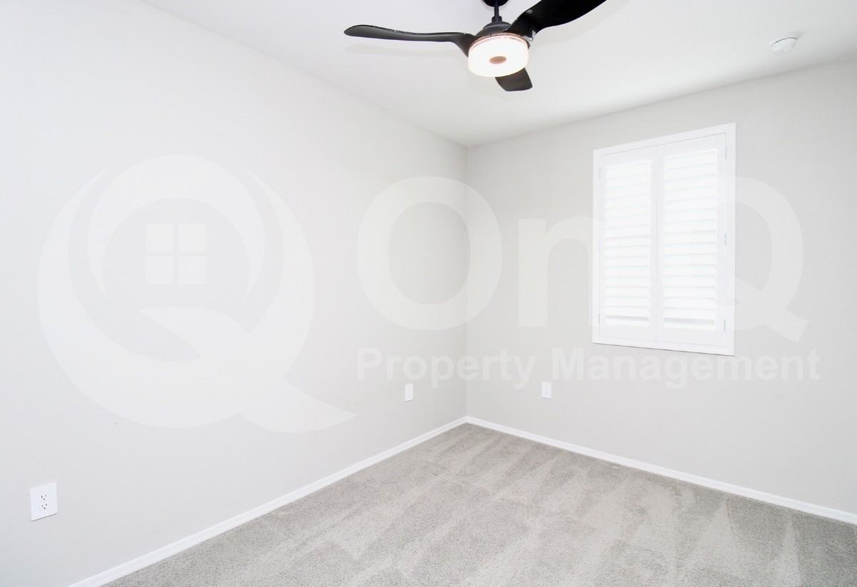 2633 S Catherine Dr #102 - Photo 7 of 15