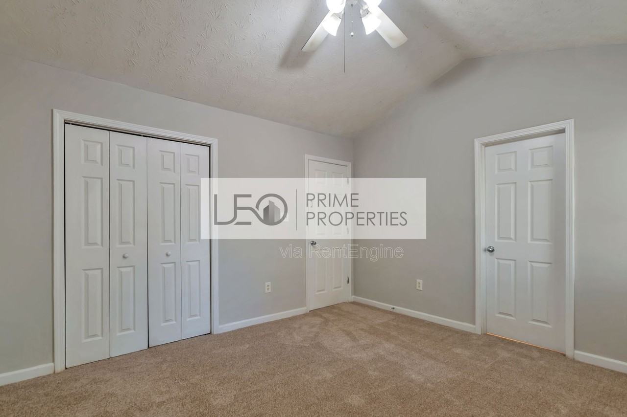 9177 Jefferson Ave Sw - Photo 7 of 24