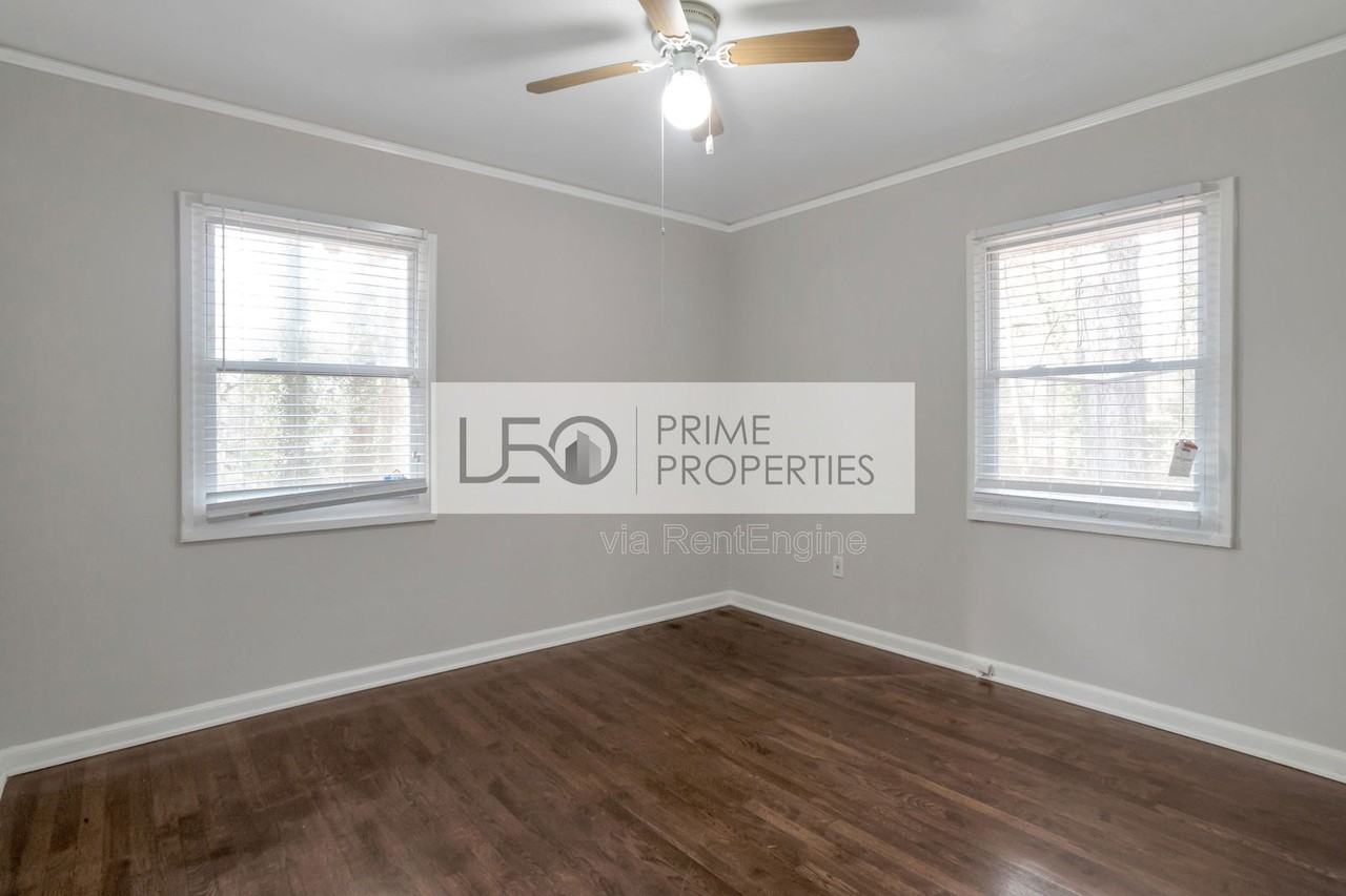 751 Yale Pl Sw - Photo 7 of 15