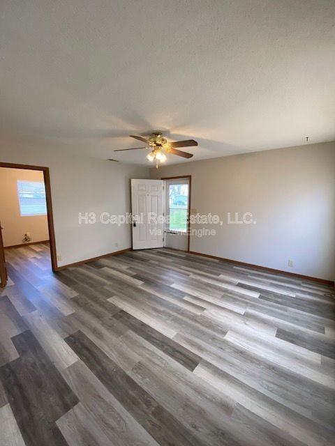 143 Kinder Ln - Photo 2 of 9