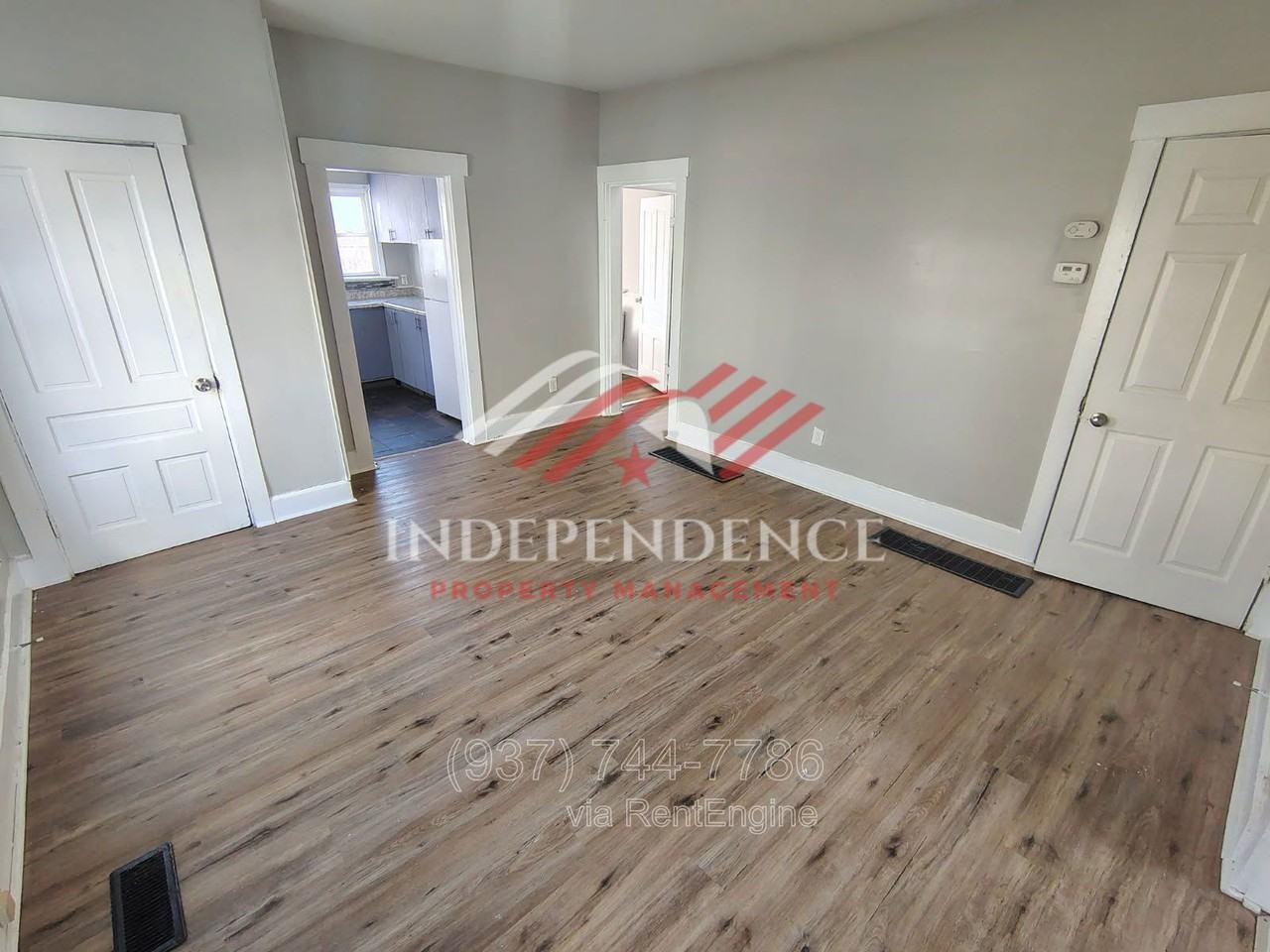 515 Crawford St - Photo 6 of 13