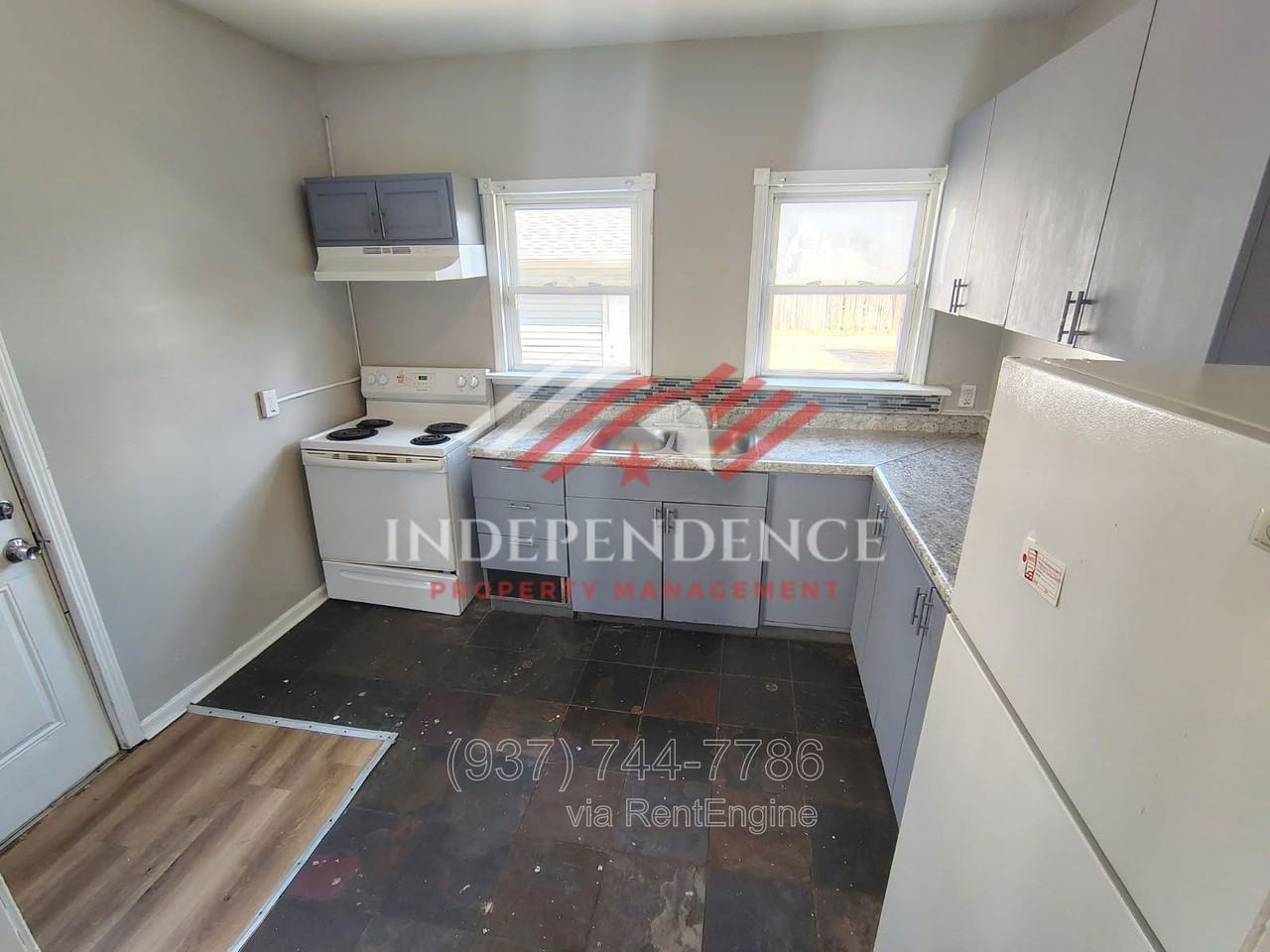 515 Crawford St - Photo 7 of 13