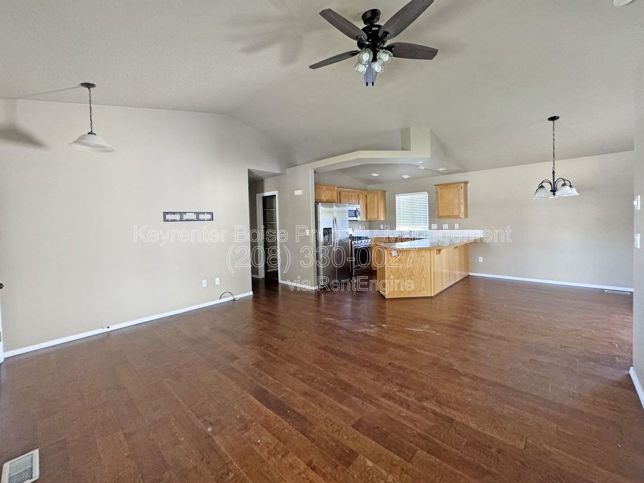 534 Seasons Ct - Photo 3 of 12