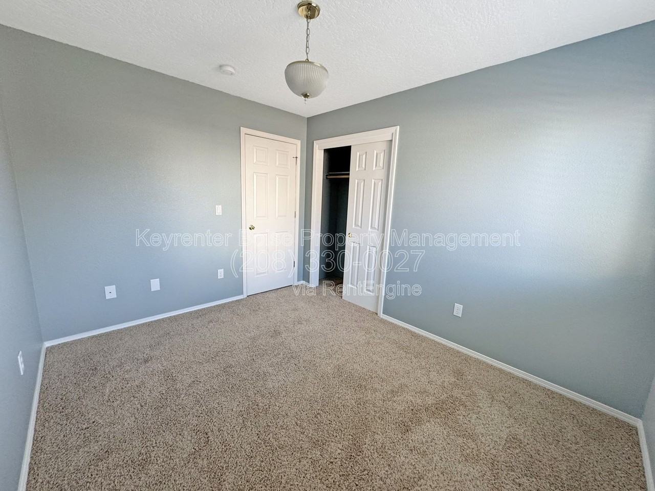 534 Seasons Ct - Photo 7 of 12