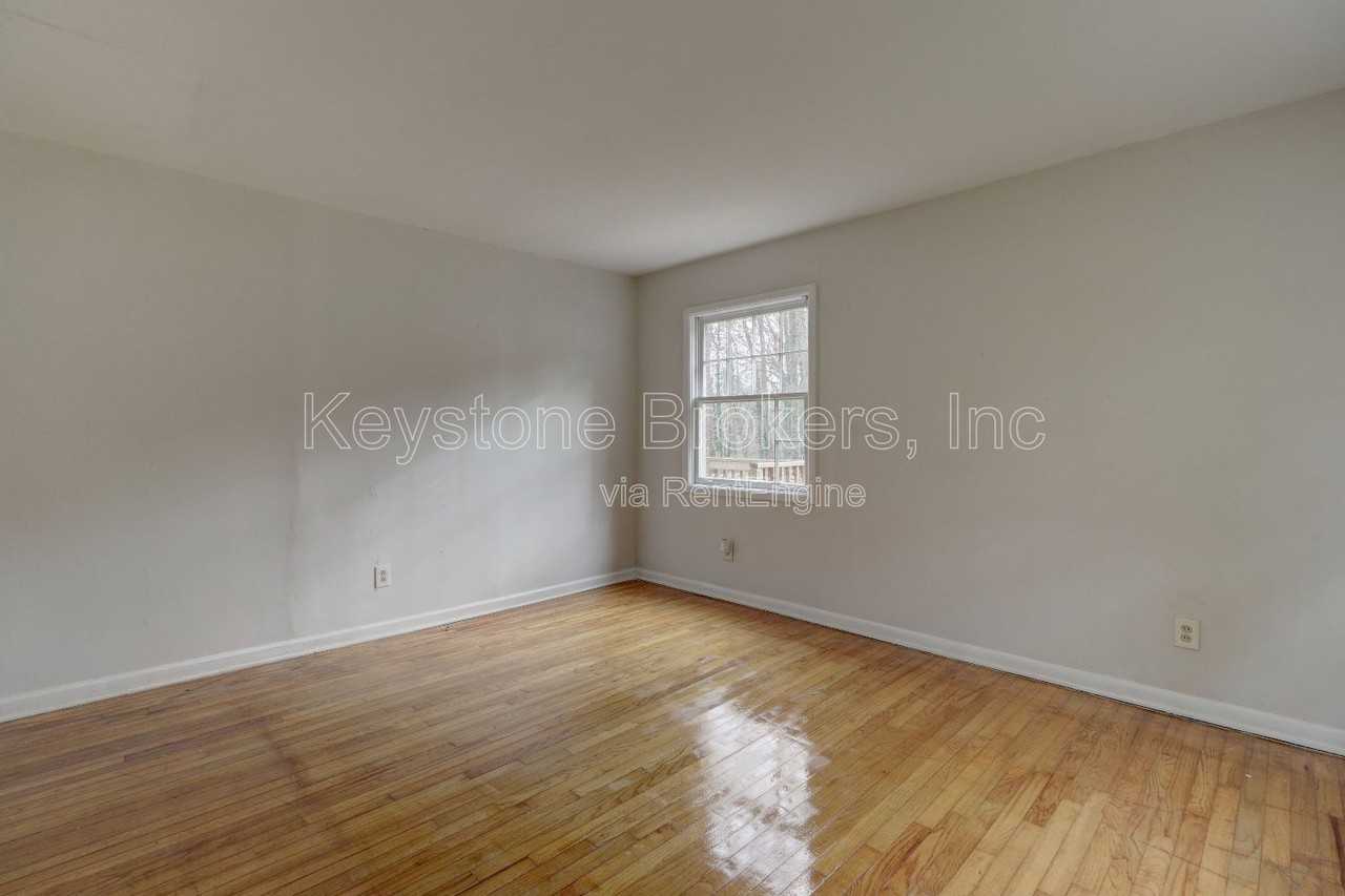 4168 Tara Dr - Photo 2 of 10