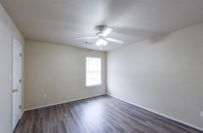 111155 Southroad #4 - Photo 5 of 20