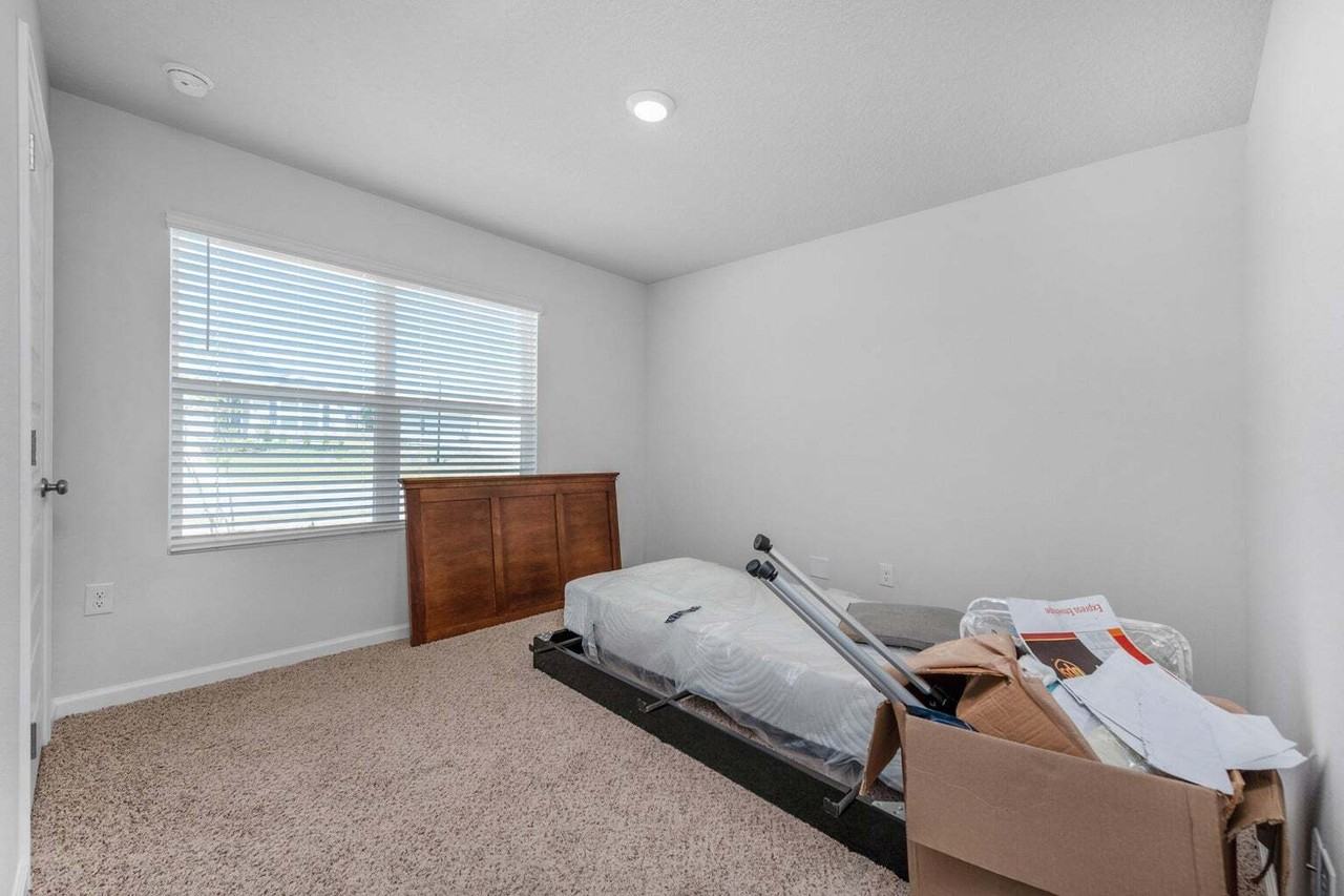 205 Laurel Hill St - Photo 2 of 16