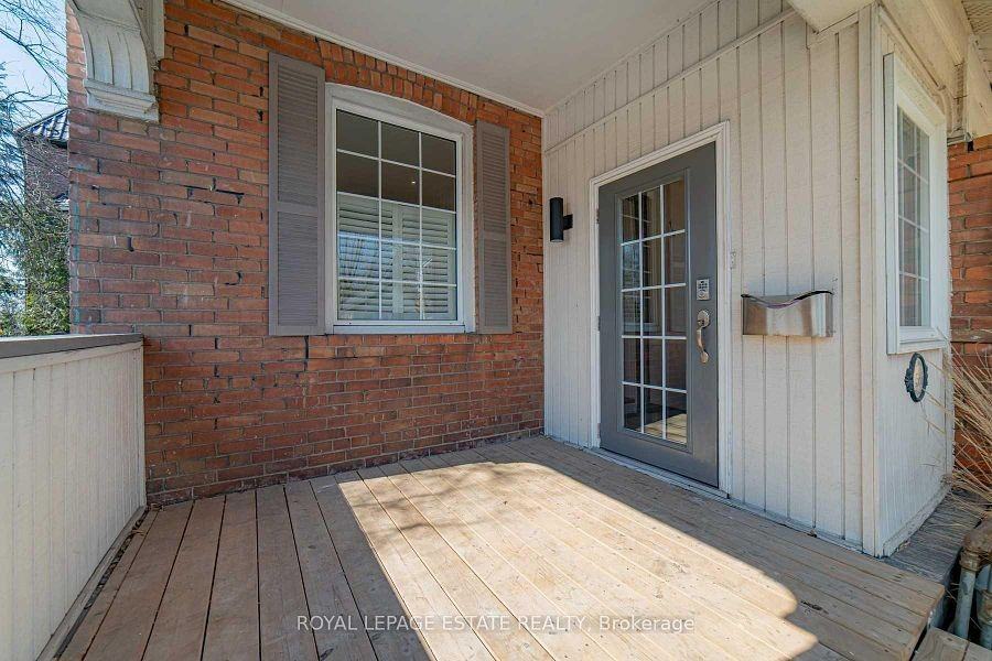 568 Woodbine Avenue - Photo 2 of 25