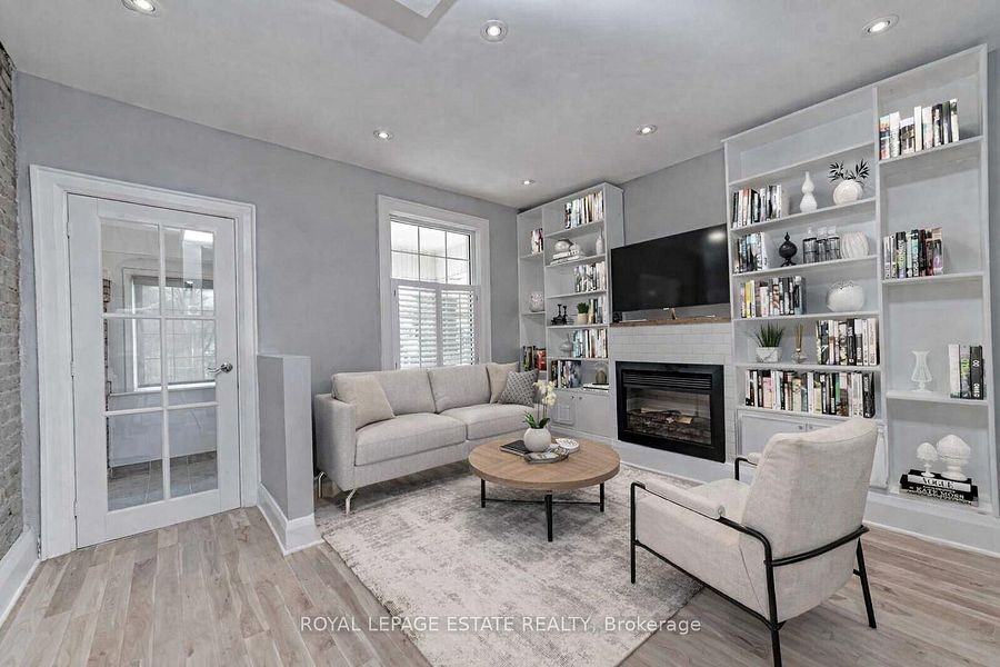 568 Woodbine Avenue - Photo 4 of 25