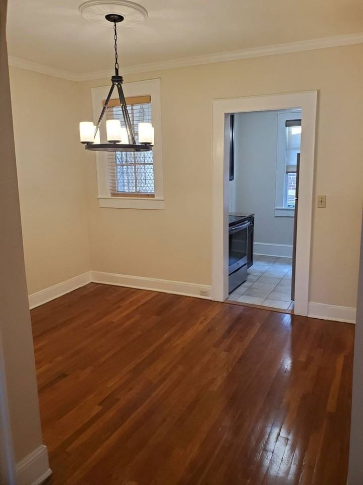 63 Lafayette Dr Ne #5 - Photo 3 of 10