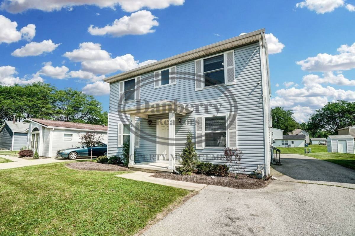 3704 Willow Run Dr #1 - Photo 2 of 10