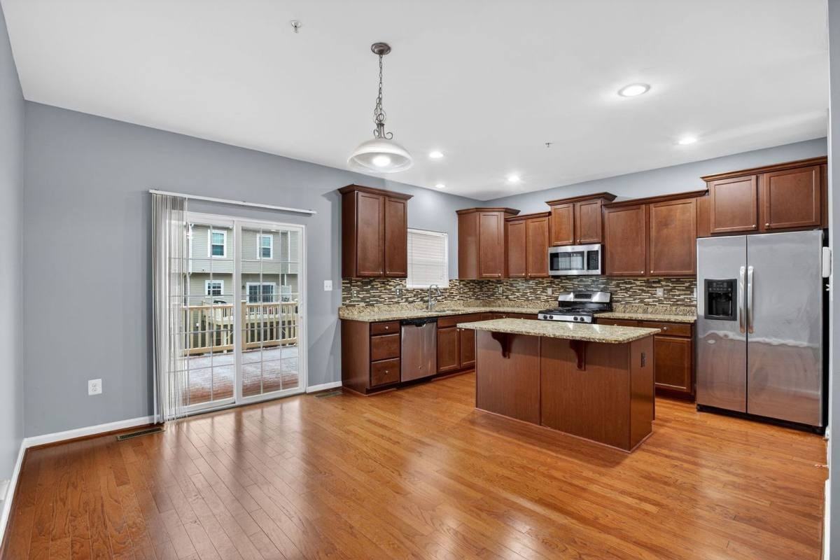 11355 Sandestin Pl - Photo 3 of 10