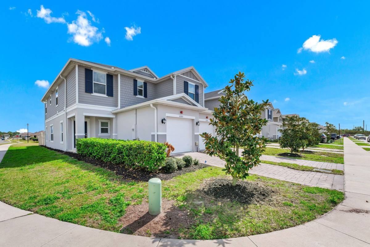 2265 Carrabelle Way - Photo 2 of 10