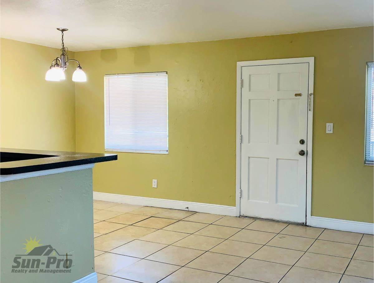 900 S Peninsula Dr #200 - Photo 2 of 10