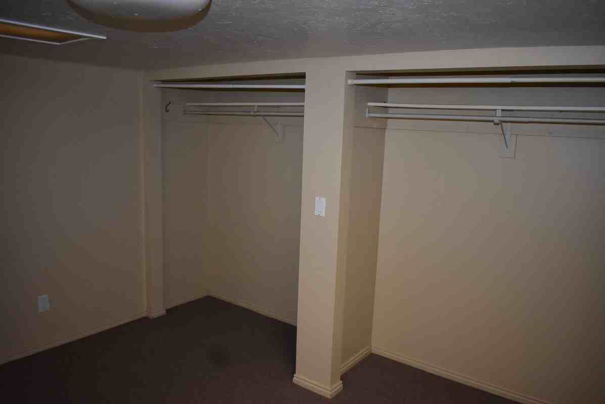 650 N Main St - Photo 2 of 11